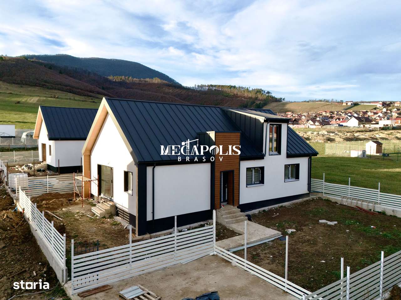 Casă 4 camere / Codlea / Credit / 100mp-0