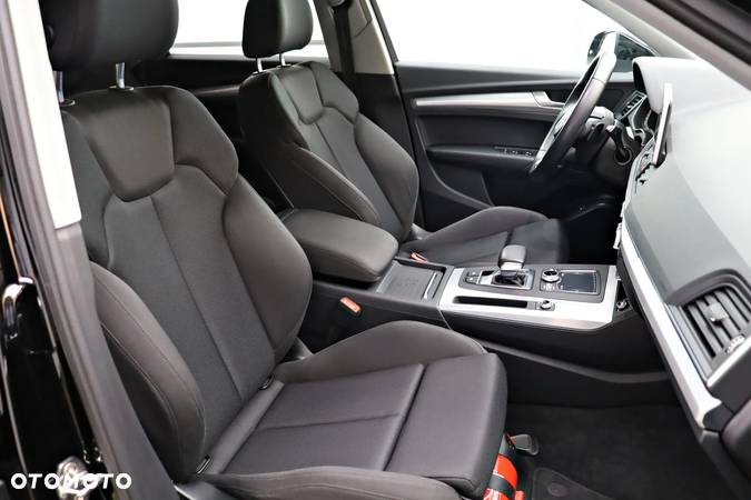 Audi Q5 35 TDI Quattro Sport S tronic - 32