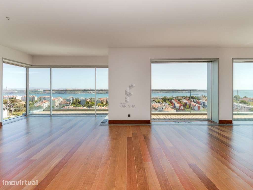 Apartamentos T4 novos a estrear de várias dimensões e orientações, ... - Grande imagem: 4/48