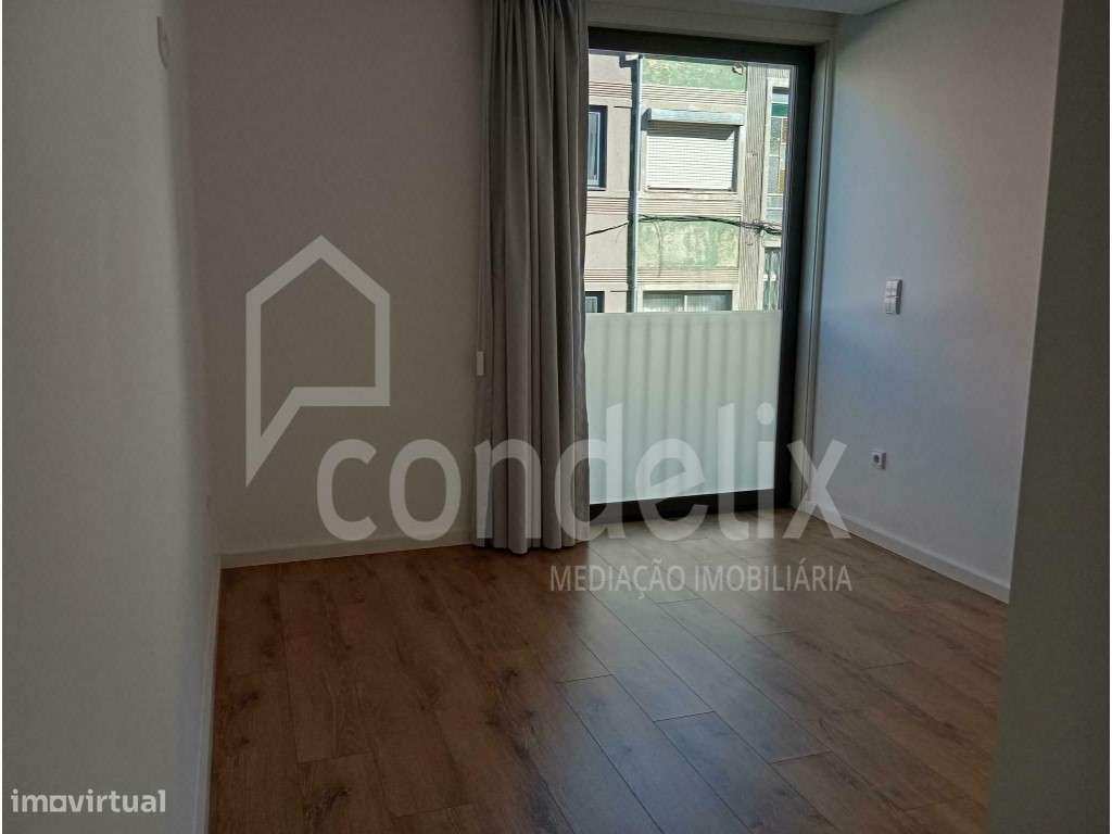 Apartamento T2 Arrendamento Porto - Grande imagem: 2/23