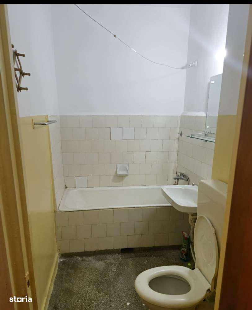 Garsoniera Policlinica Titan-9