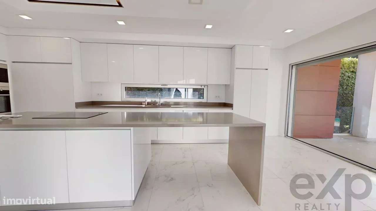 Um Investimento Imperdível na Margem Sul de Lisboa - Vivenda de Luxo n - Grande imagem: 4/22