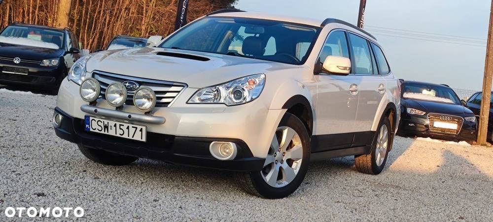 Subaru Outback - 10