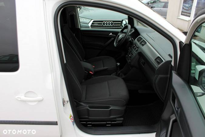 Volkswagen Caddy - 11