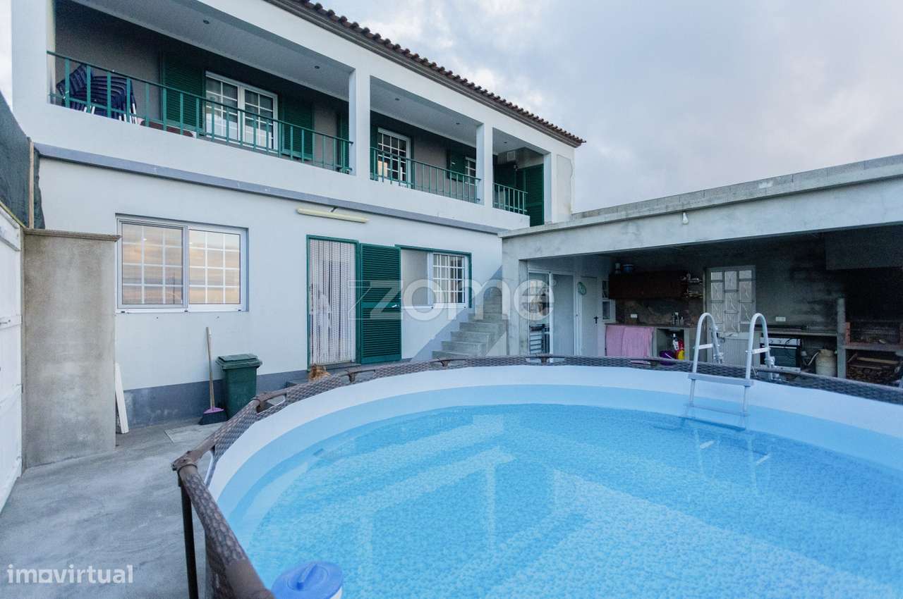 Moradia T6+1 com Terraço, Vista Mar e Ruína – Santa Bárbara-24