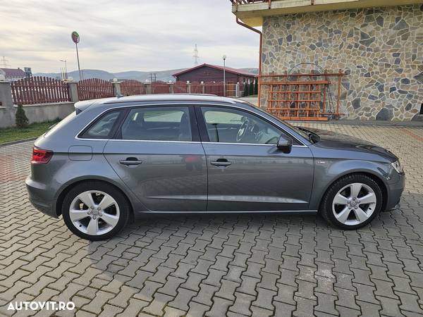 Audi A3 1.6 TDI Sportback (clean diesel) S tronic S line Sportpaket - 11