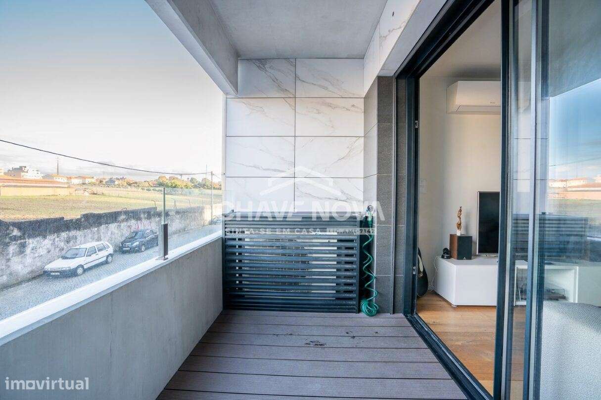 Apartamento T2 - Oliveira do Douro, Vila Nova de Gaia-11