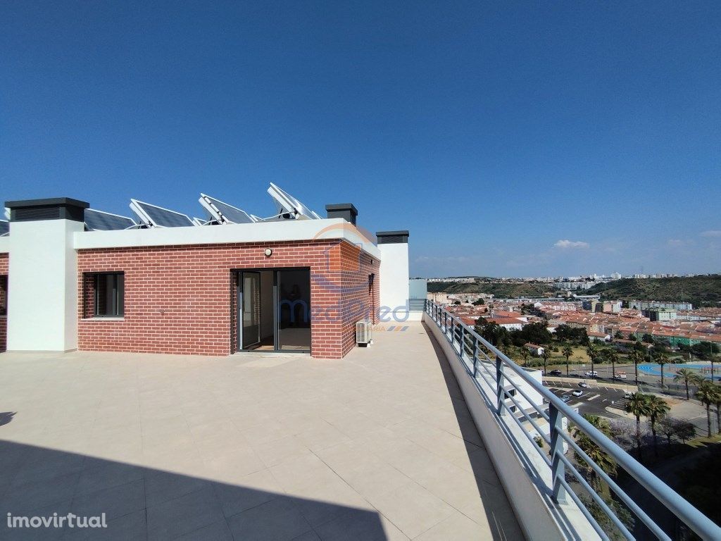 Duplex T3+1 NOVO com TERRAÇO de 103m2 | Colinas do Cruzeiro