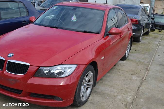 Dezmembram BMW 318 I 2008 143 CP - 1