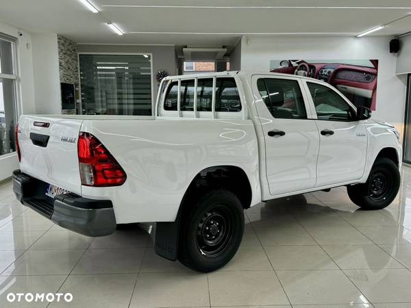 Toyota Hilux 2.4 D-4D Extra Cab DLX 4x4 - 4