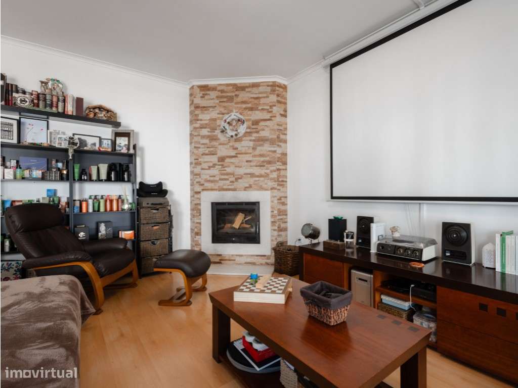 Apartamento T3 em Pereira-16