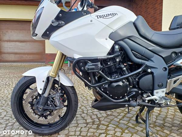 Triumph Tiger - 11