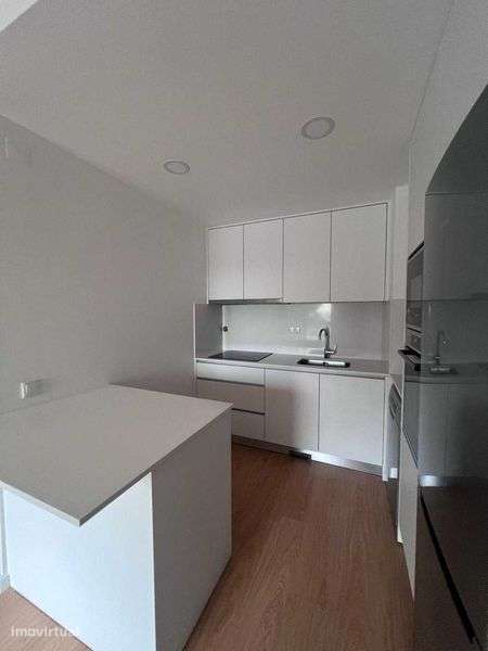 Arrendo T1 novo bem localizado na Figueira da Foz - Grande imagem: 4/9