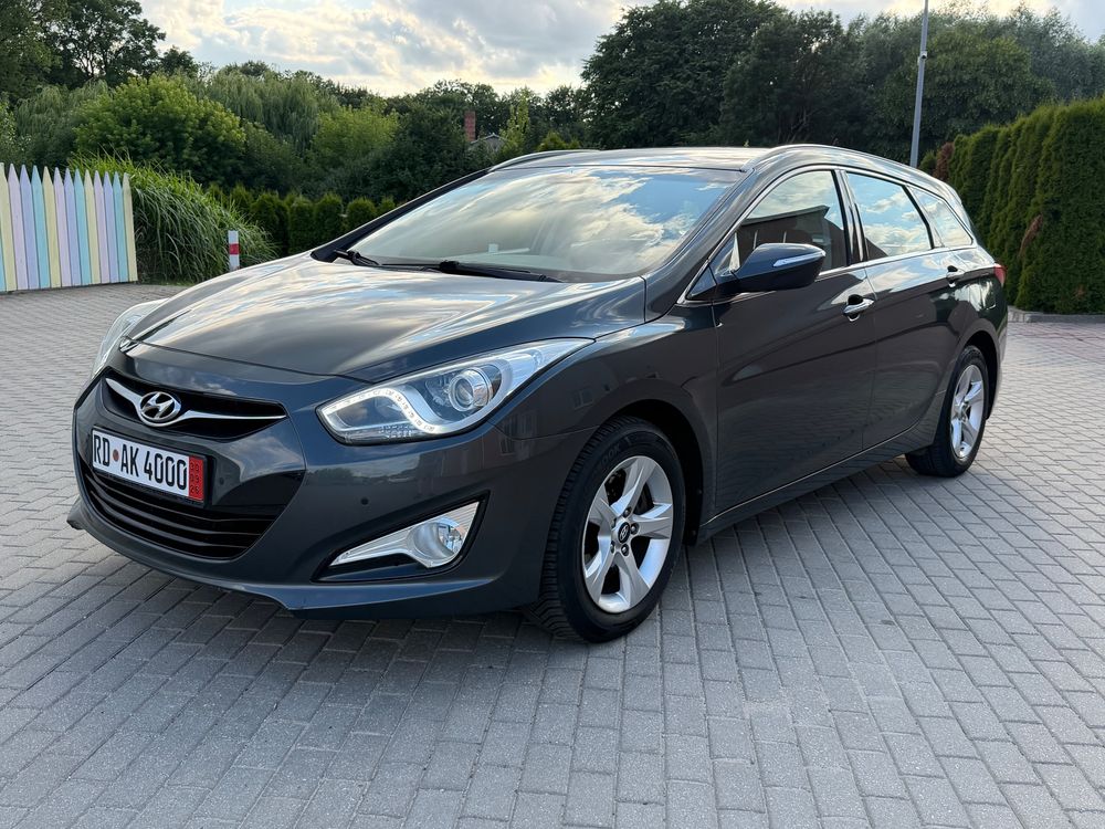 Hyundai i40 i40cw 1.7 CRDi Fifa World Cup Edition 2015