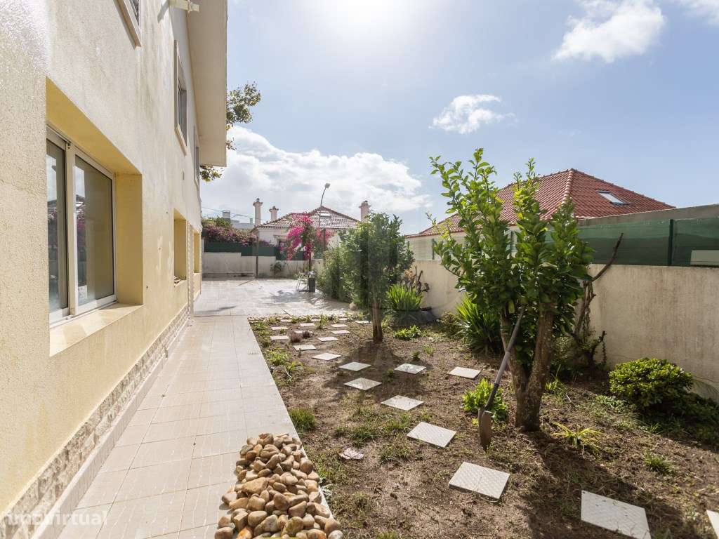 Moradia T6 em Paço de Arcos - Oeiras - Grande imagem: 5/35