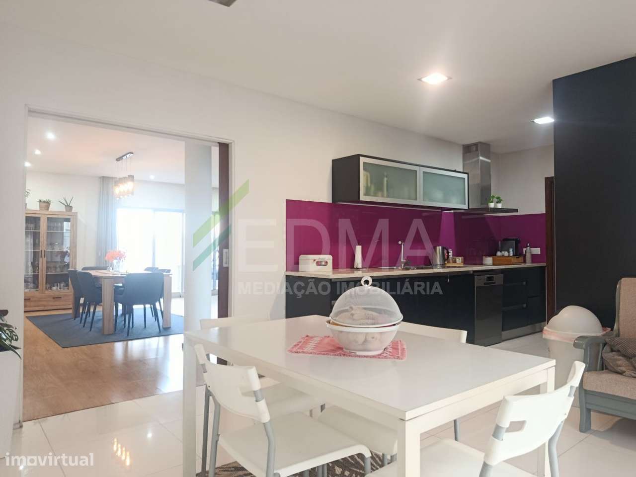 Moradia T3 com Piscina-11