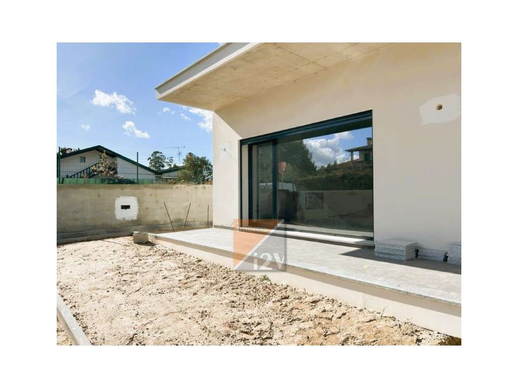 Moradia Térrea T3 Leiria-3