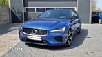 Volvo V60 D3 R-Design - 2