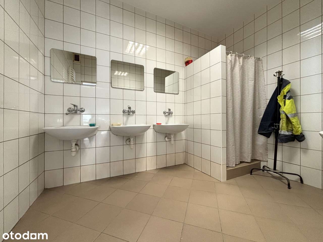 Hala z zapleczem socjalno-biurowym w Inowrocławiu-17