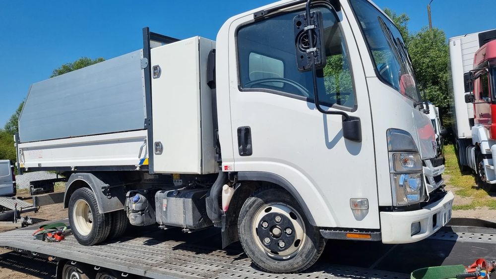 Isuzu N 2023