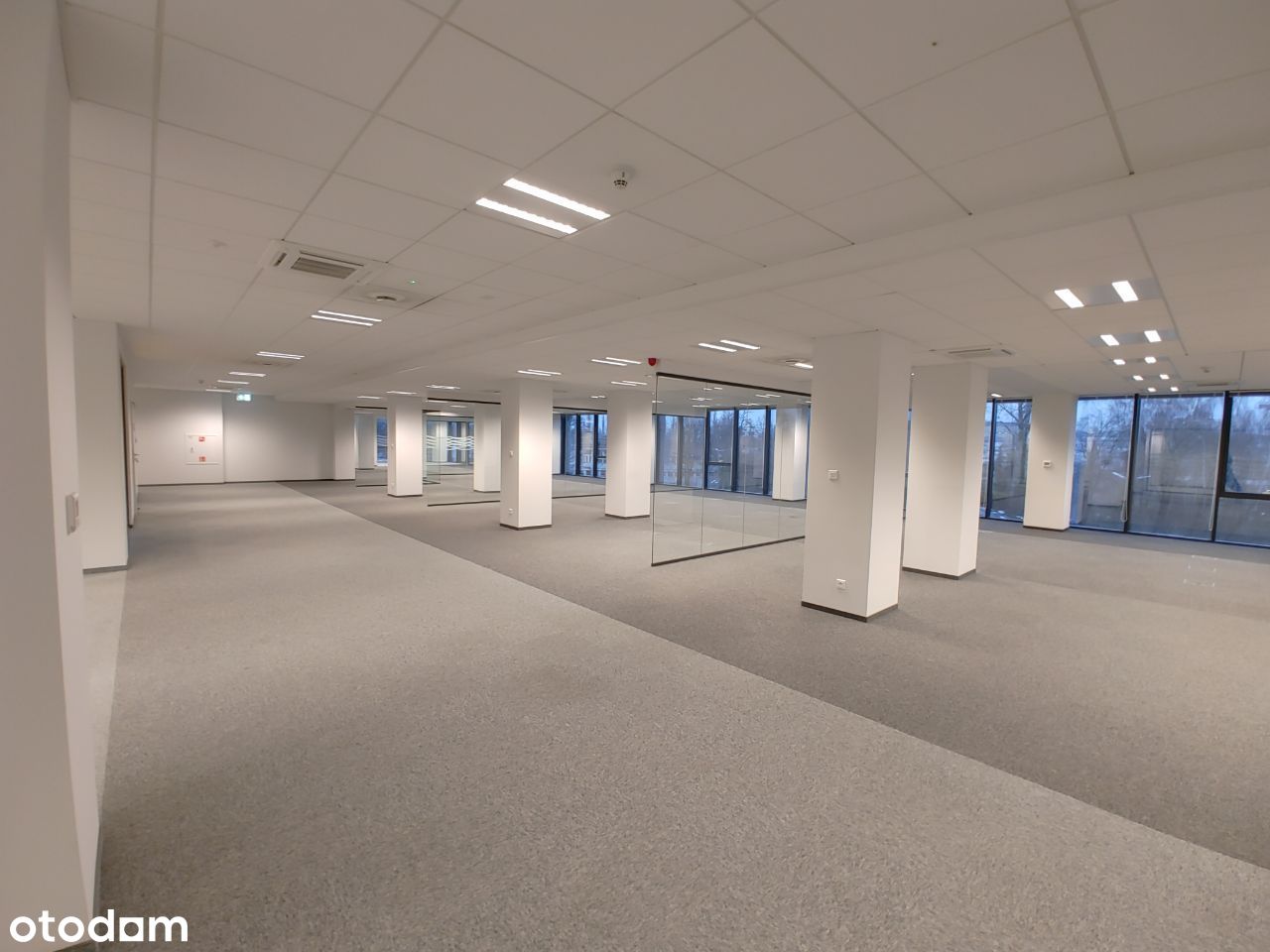 Lokal biurowy 1020 m2 w C200 Office - od zaraz