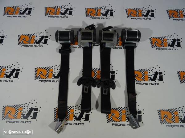 Cinto Traseiro Seat Leon (1P1) Cintos Traseiros Seat Leon 1P - 1