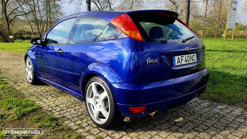 Ford Focus 2.0 RS - 4