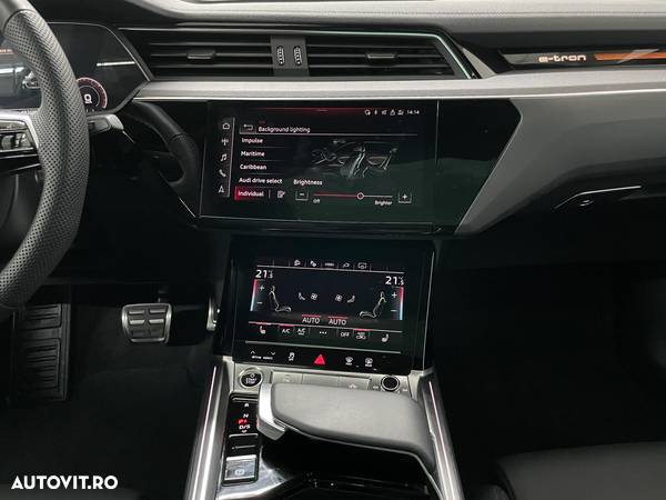 Audi Q8 - 22