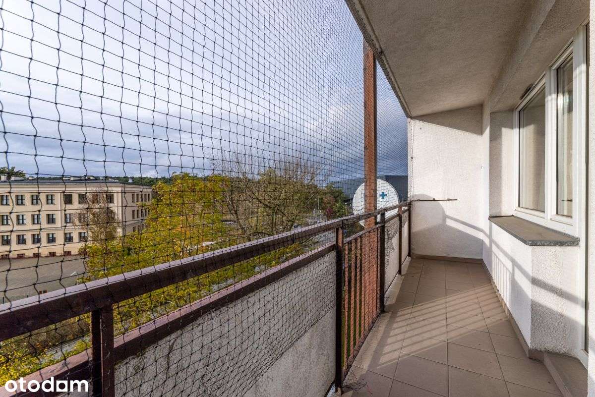 Trzypokojowe mieszkanie Osobna Kuchnia Parking-3