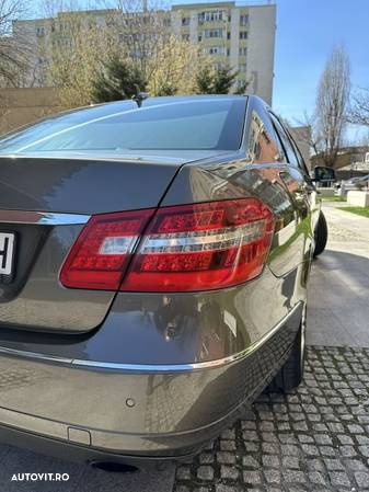 Mercedes-Benz E 350 CDI BlueEfficiency 4Matic - 9