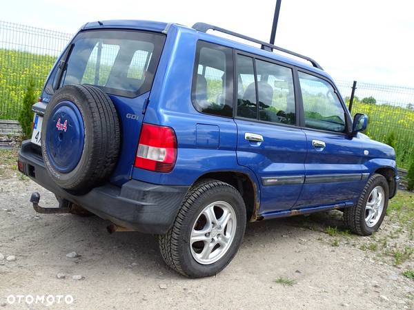 Mitsubishi Pajero Pinin - 17