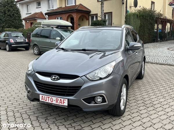 Hyundai ix35 2.0 CRDi 4WD Automatik Premium - 12