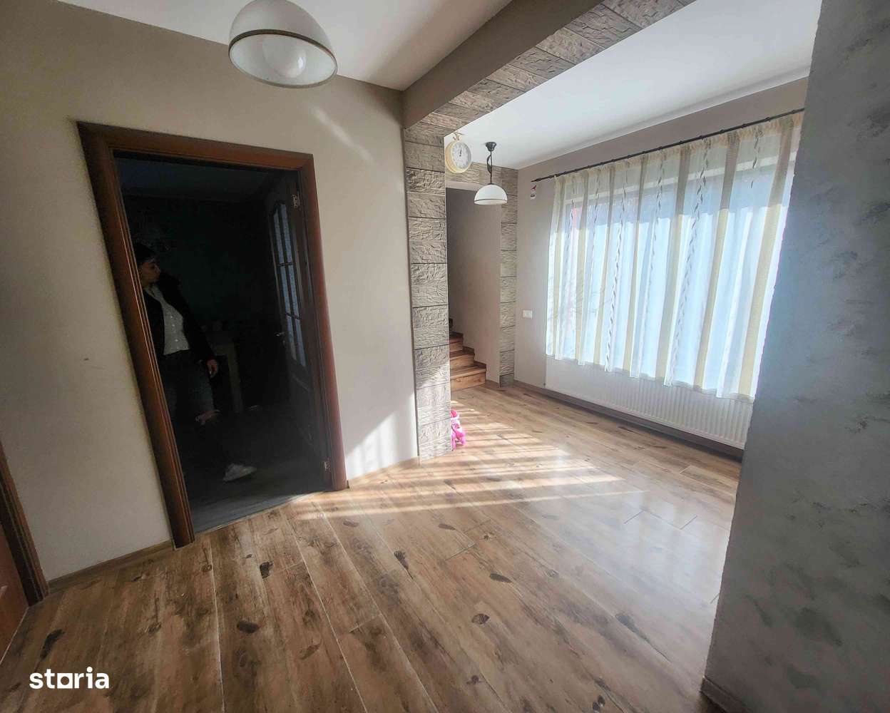 Vilă superbă Gheraiesti-11