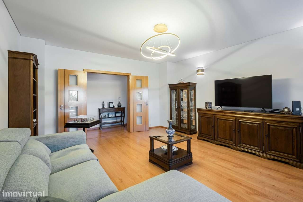 T3 exclusivo na Urbanização da Malvarosa-2