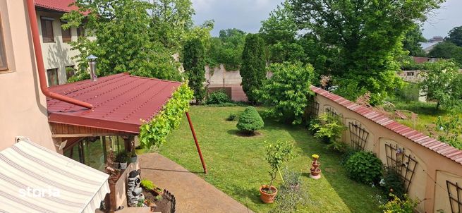 Casă spațioasă cu teren generos – Str. Muzicii-11