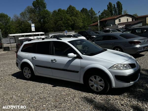 Renault Megane Bicorp 1.5dCi Dynamique - 4