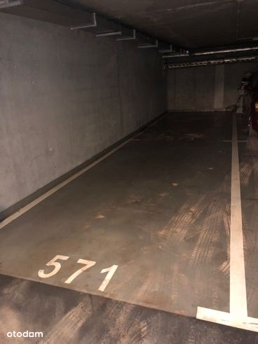 Podwójne miejsce parkingowe w garażu La Lumiere