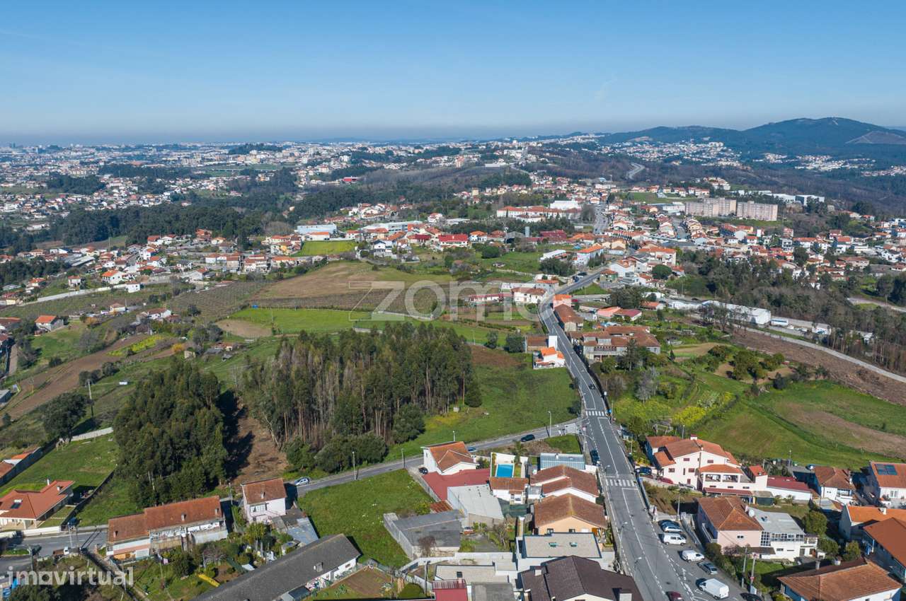 Terreno Rústico com 1490m2-3
