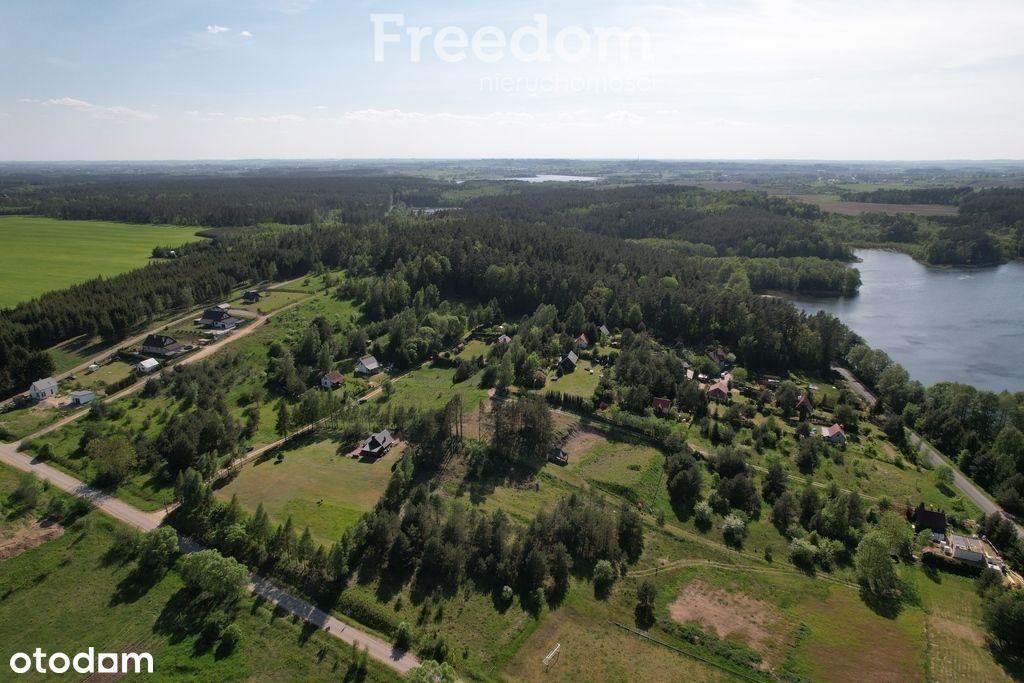 Atrakcyjna działka pod zabudowę jednorodzinną.