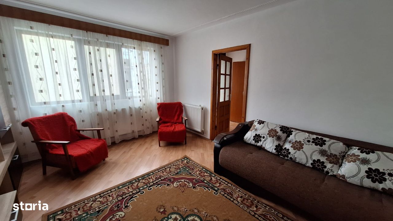 Vanzare apartament 2 camere, semidecomandat, confort 2, Targoviste