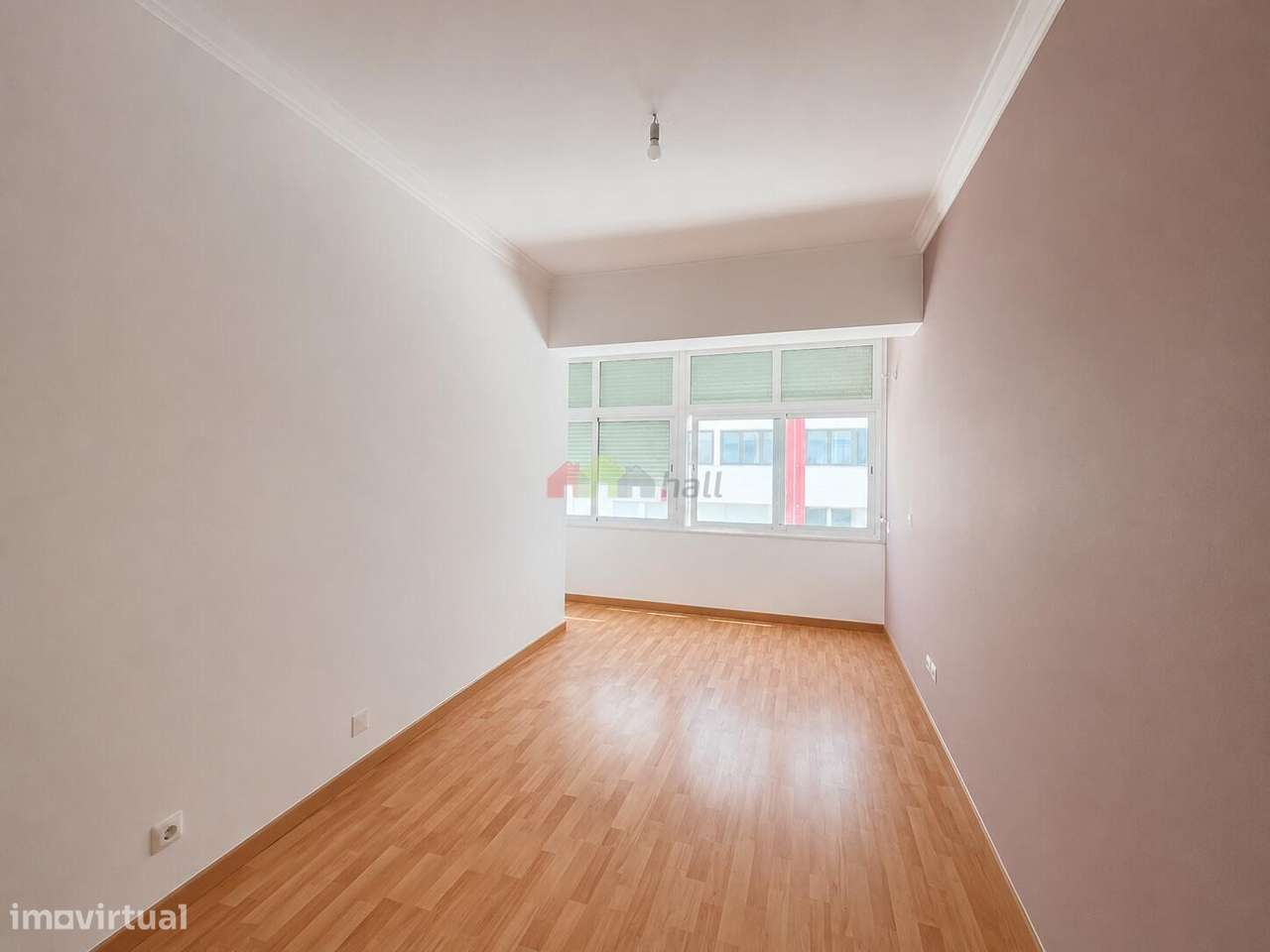 Apartamento T3 com 2 Wc´s e arrecadação-5