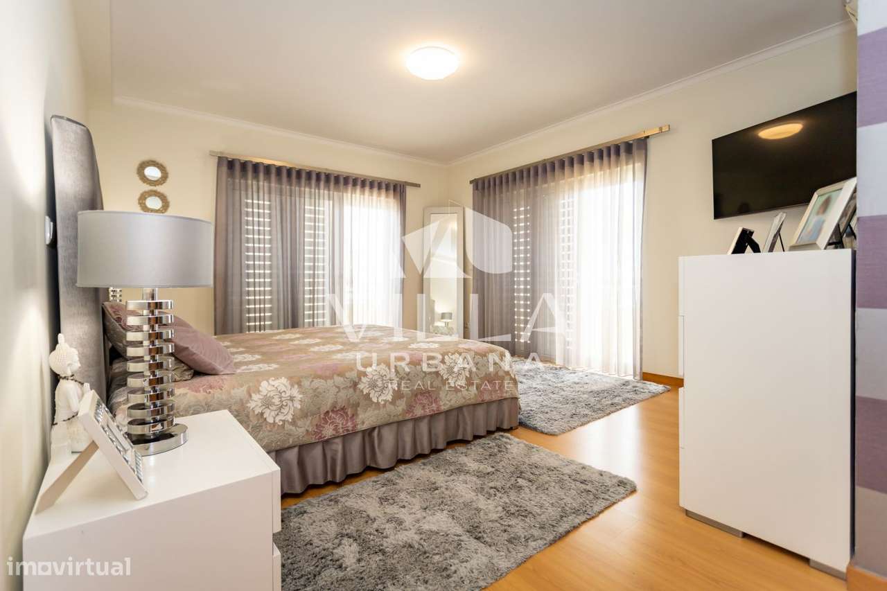 Moradia Isolada T4 em Valadares-40