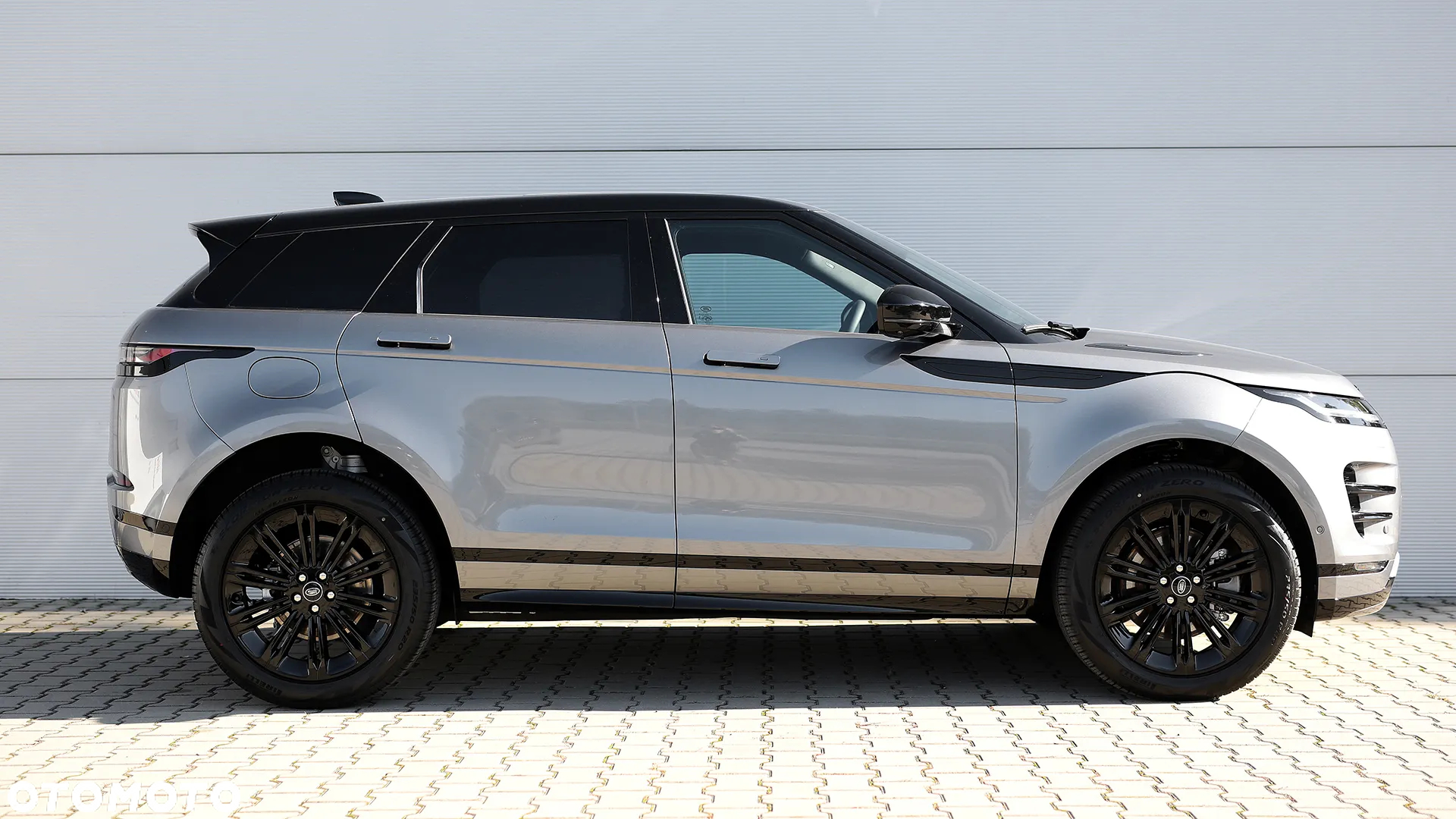 Land Rover Range Rover Evoque 2.0 P200 mHEV R-Dynamic HSE - 4