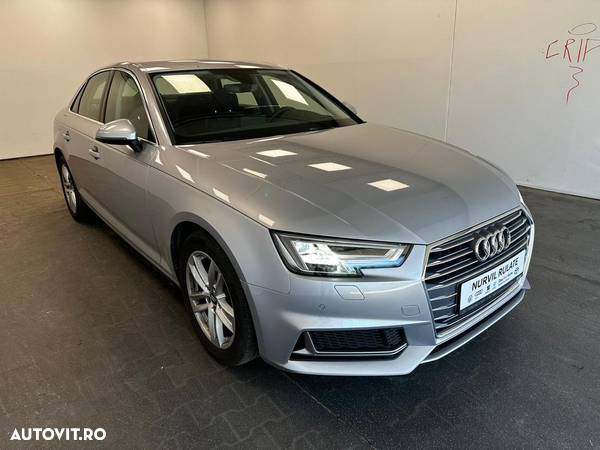 Audi A4 2.0 TDI S tronic Sport - 38