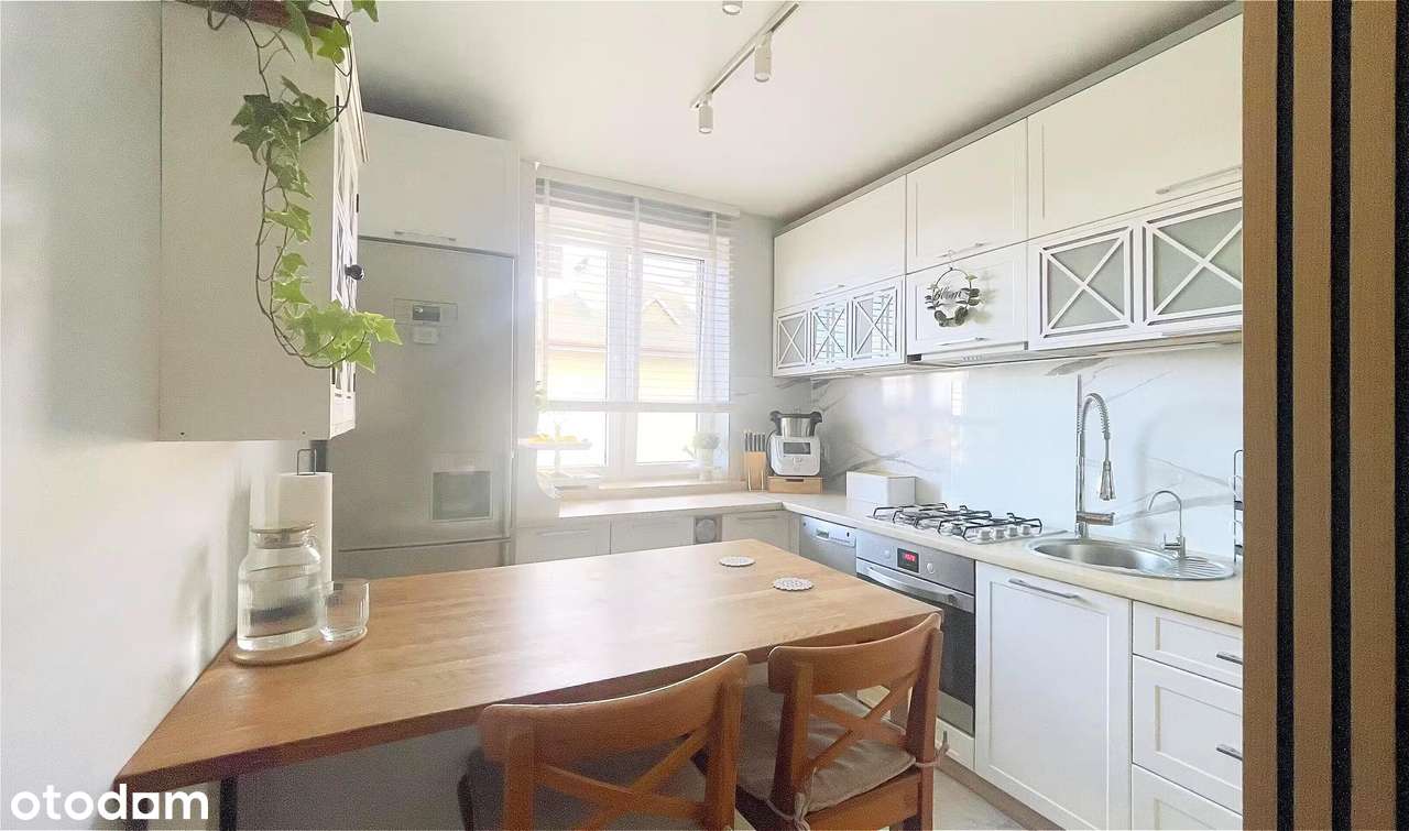 Klimatyczne mieszkanie - 3 pokoje - gotowe do zamieszkania.-2