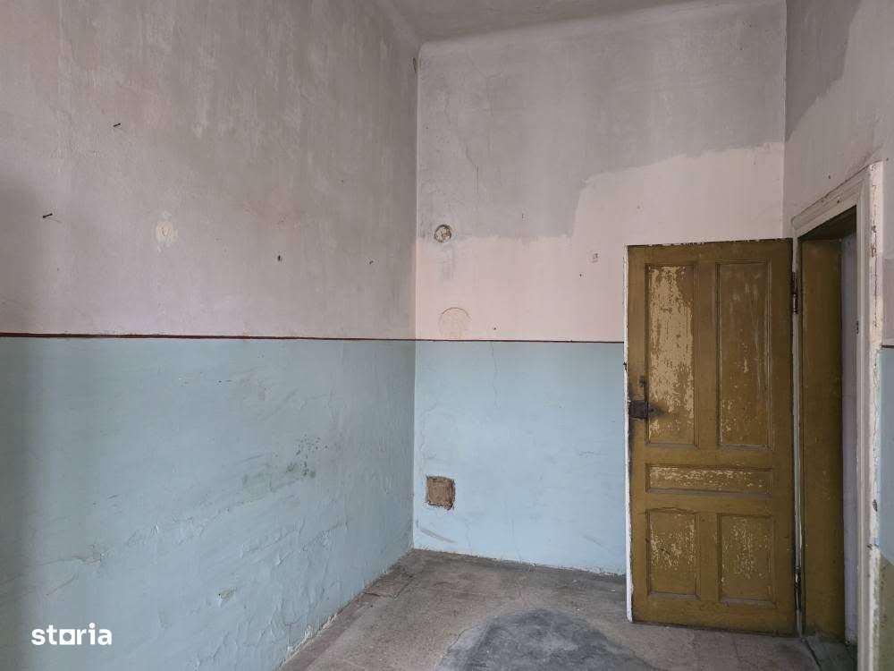 Oportunitate de investiție în centrul istoric al Oradiei-12