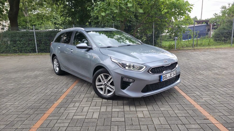Kia Ceed III (2018-) 1.6 CRDi SCR L Business Line Plus DCT 2019