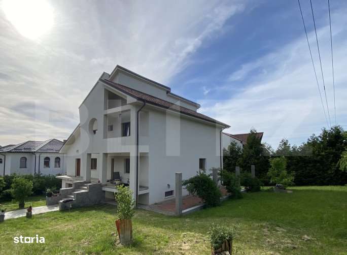 Casa individuala superba, 300mp utili, 1000mp teren, Bucium Iasi - Imagine principală: 1/8