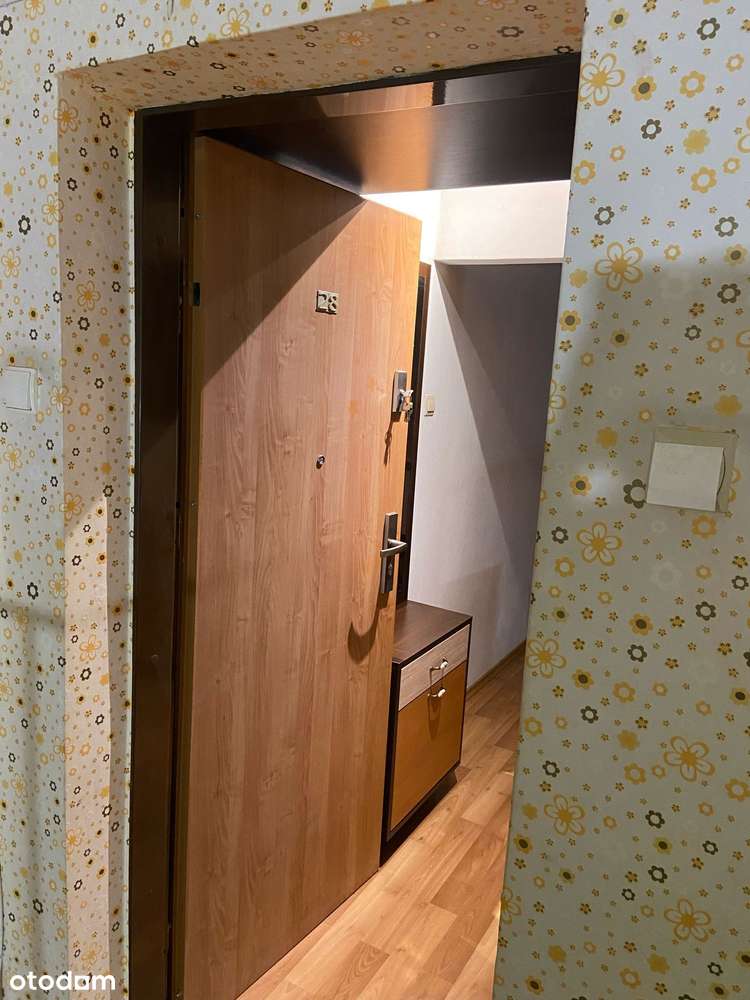 Kawalerka|BISKUPIN|4 Piętro|Gotowe do wprowadzenia|Blisko UM, PW, AWF|-7