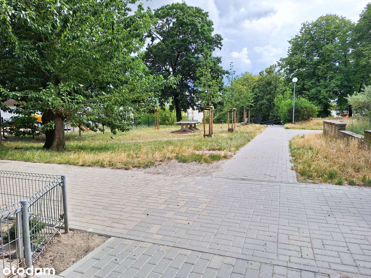 Kawalerka gotowa do wprowadzenia,słoneczne mieszkanie,niskie koszty.-19